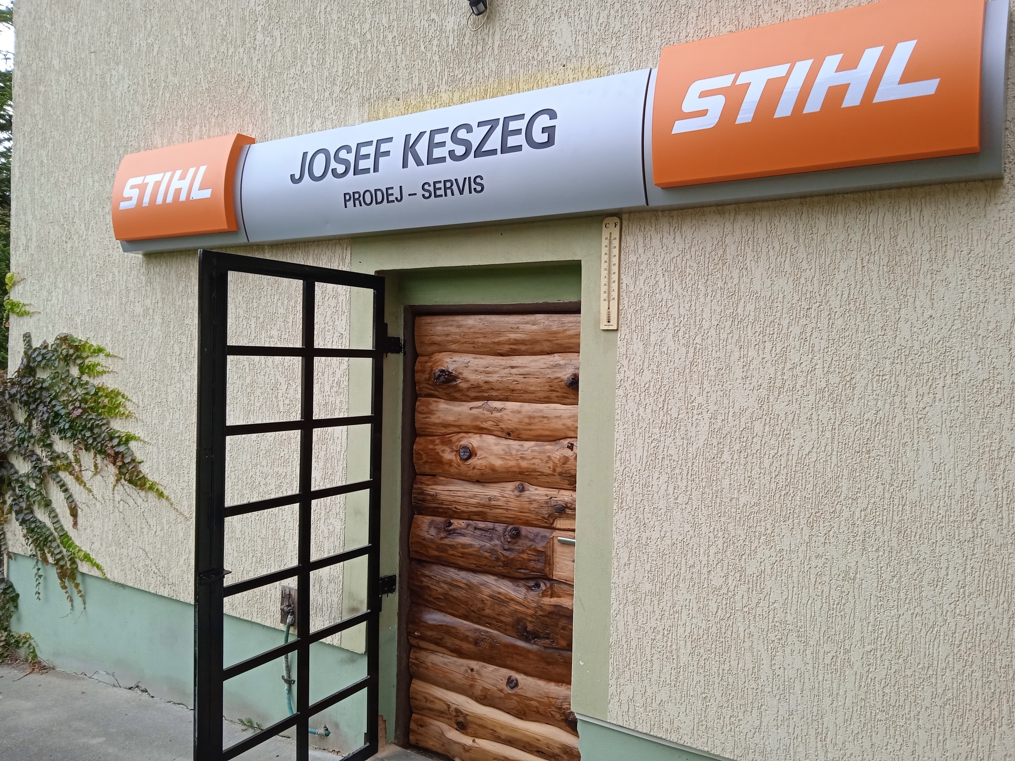 logo firmy JK SERVIS 